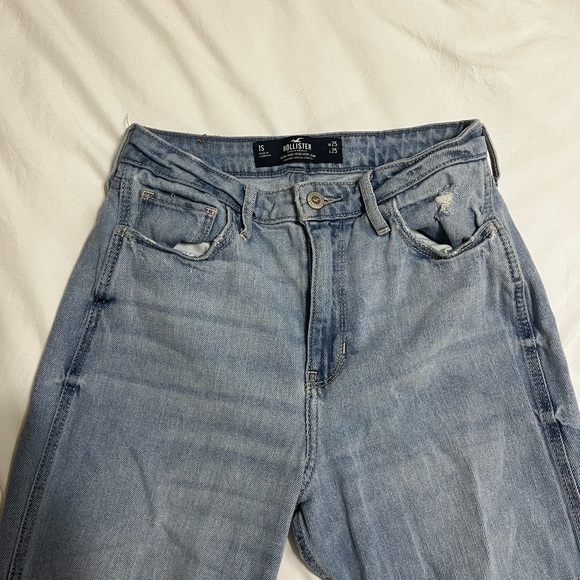 High Rise Mom Jeans - Picture 2 of 6